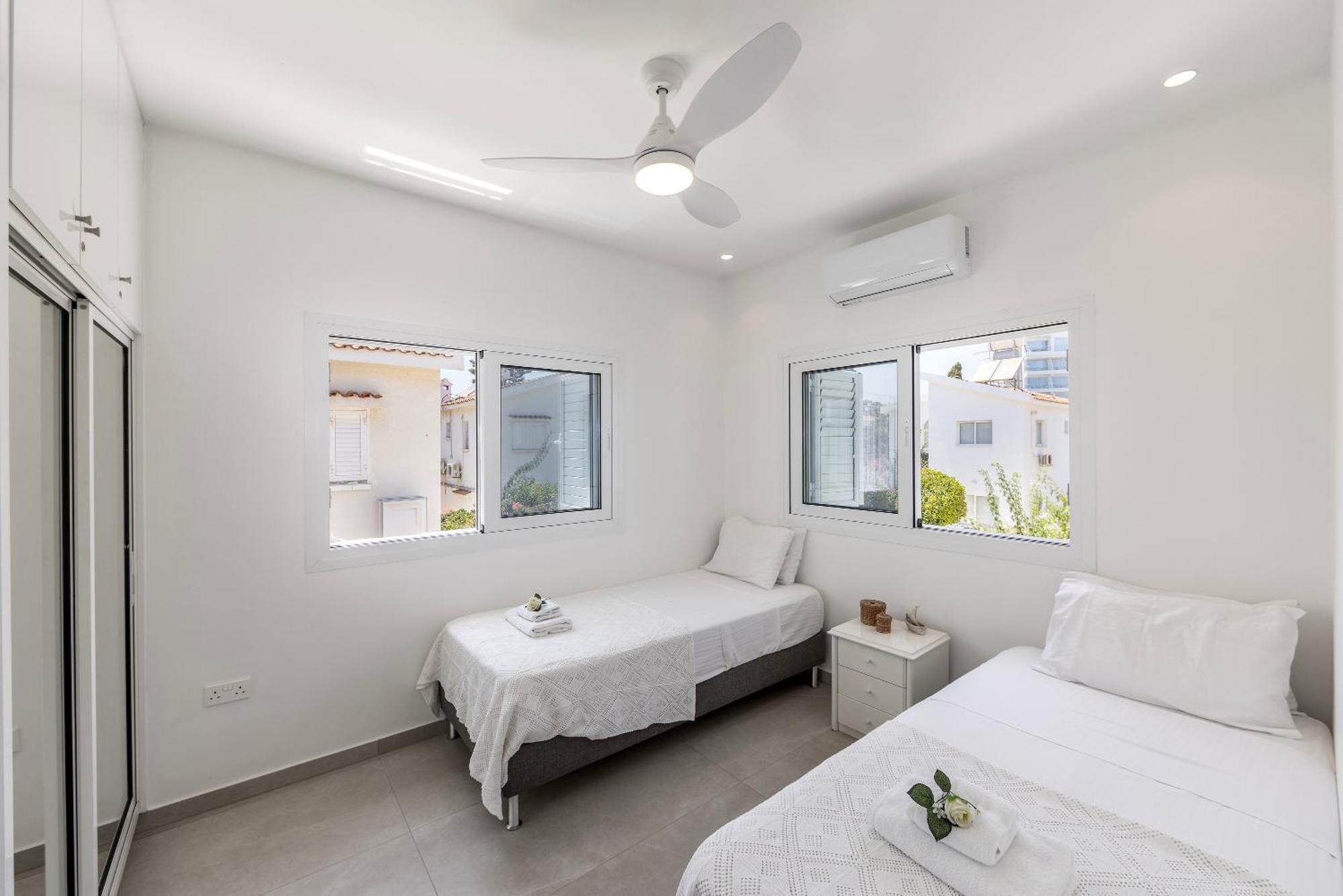 Protaras Nisia Seaside Villa Esterno foto